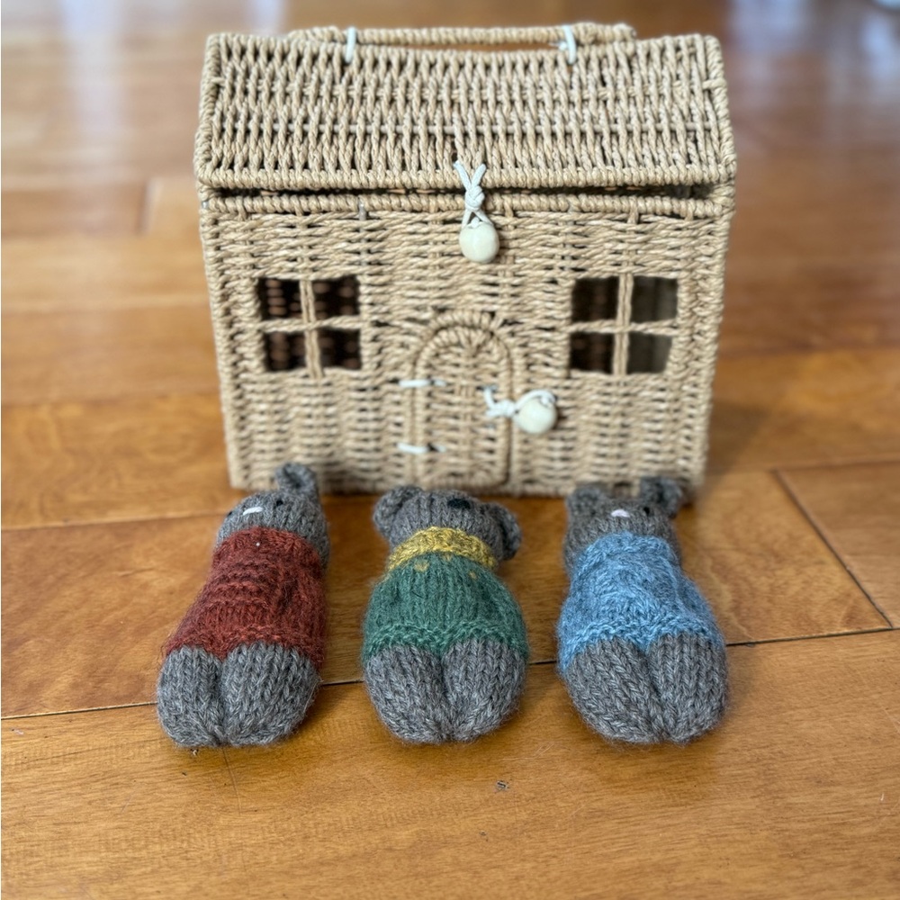 Handmade Knit Animal Set with Woven House